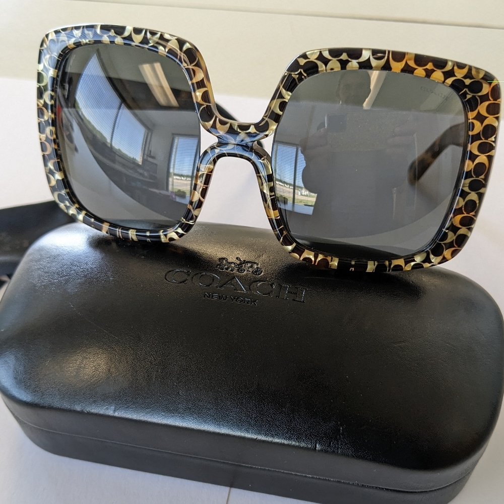 EVC Like New Coach Oversized Sunglasses